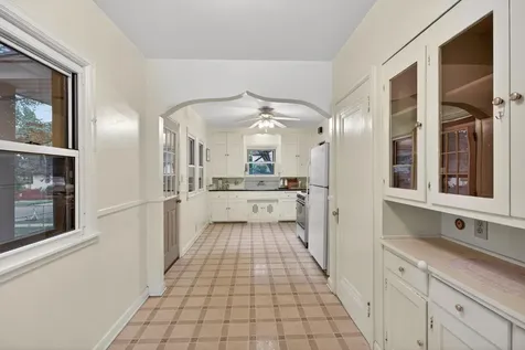 1262 Edgcumbe Road Saint Paul MN 55105