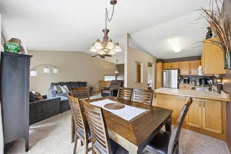 611 36th Avenue S Moorhead MN 56560