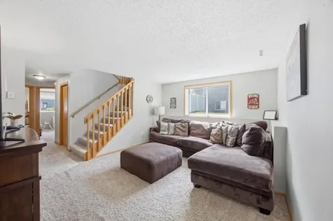 611 36th Avenue S Moorhead MN 56560