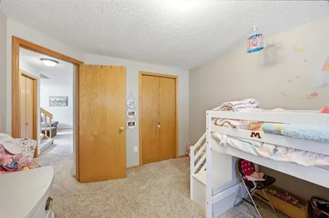 611 36th Avenue S Moorhead MN 56560