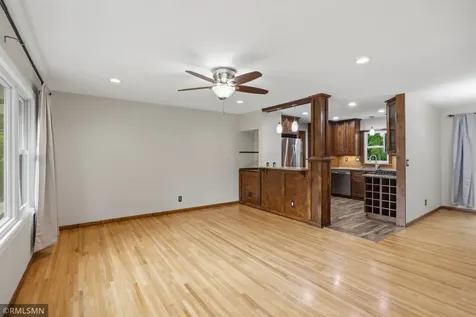 10157 Irwin Road Bloomington MN 55437