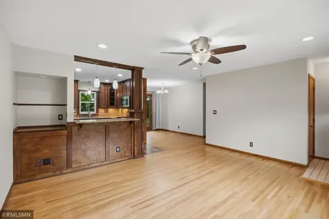 10157 Irwin Road Bloomington MN 55437