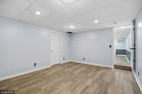 10157 Irwin Road Bloomington MN 55437