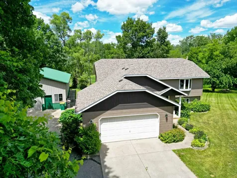 194 Elderberry Road Clearwater MN 55320