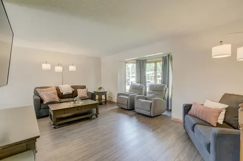 13491 Fairlawn Court Apple Valley MN 55124