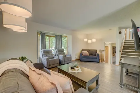 13491 Fairlawn Court Apple Valley MN 55124