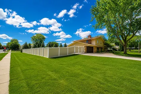 13491 Fairlawn Court Apple Valley MN 55124