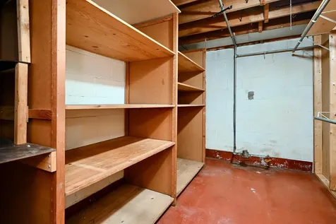 368 W Sarnia Street Winona MN 55987