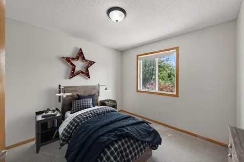 7043 48th Street N Oakdale MN 55128