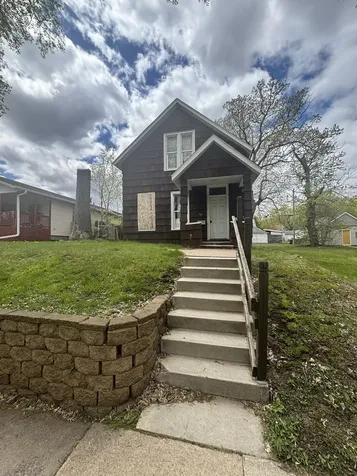 981 Burr Street Saint Paul MN 55130