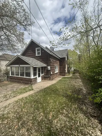 981 Burr Street Saint Paul MN 55130