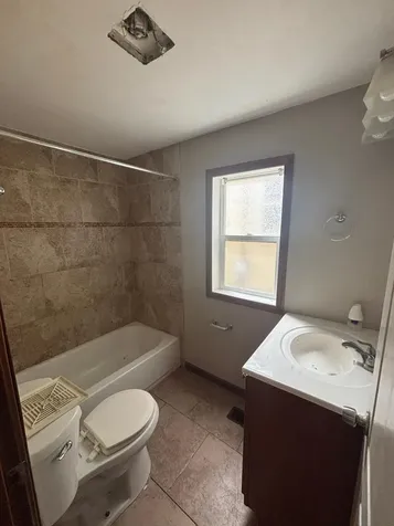 466 Edmund Avenue Saint Paul MN 55103