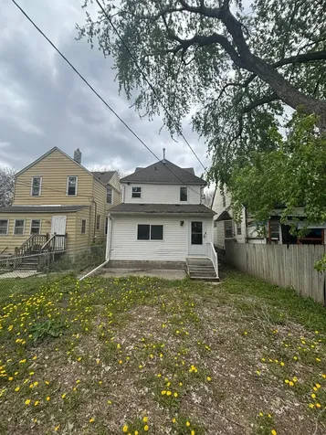 466 Edmund Avenue Saint Paul MN 55103