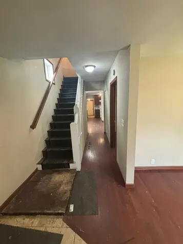 466 Edmund Avenue Saint Paul MN 55103