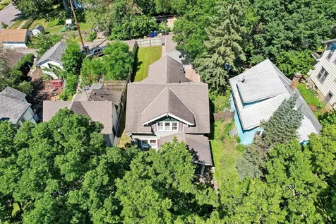 1037 Burr Street Saint Paul MN 55130