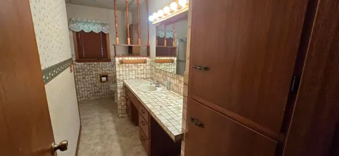 1713 S Shore Drive Albert Lea MN 56007