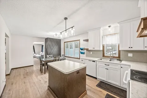 26 4th Avenue SE Saint Joseph MN 56374