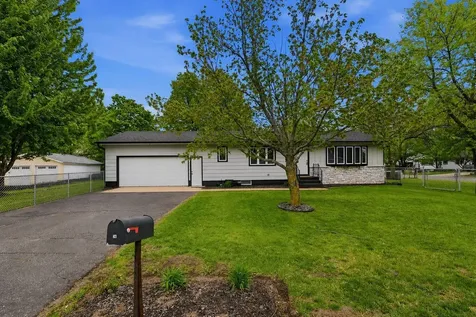 26 4th Avenue SE Saint Joseph MN 56374