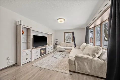 26 4th Avenue SE Saint Joseph MN 56374