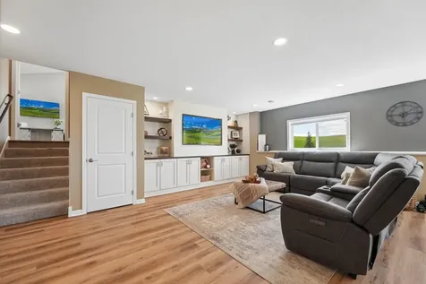 1515 Raymond Drive Waconia MN 55387