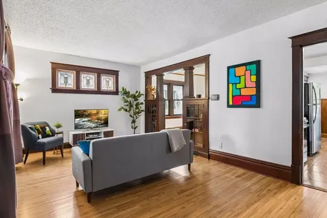 1249 6th Street E Saint Paul MN 55106
