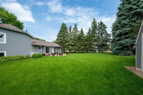 7896 Berkshire Lane N Maple Grove MN 55311