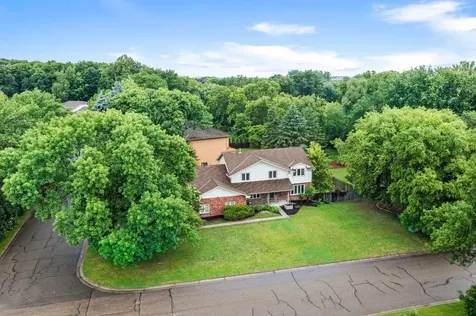 17030 30th Avenue N Plymouth MN 55447