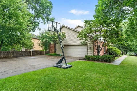 17030 30th Avenue N Plymouth MN 55447