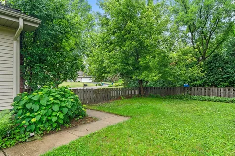 17030 30th Avenue N Plymouth MN 55447