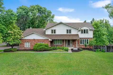 17030 30th Avenue N Plymouth MN 55447
