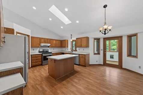 9000 Ashley Terrace Brooklyn Park MN 55443