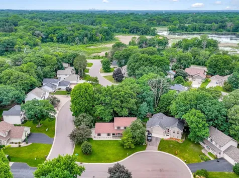 7038 46th Street N Oakdale MN 55128
