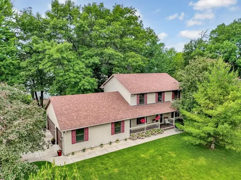 7038 46th Street N Oakdale MN 55128