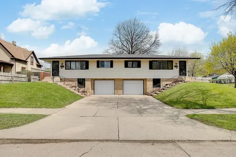 2801 Lincoln Street NE Minneapolis MN 55418