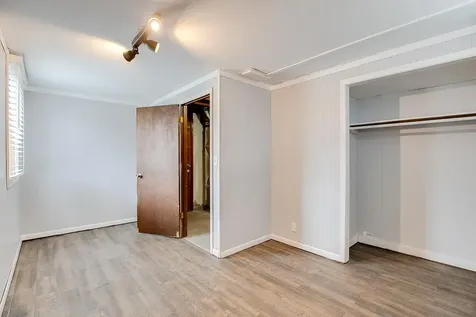 2801 Lincoln Street NE Minneapolis MN 55418