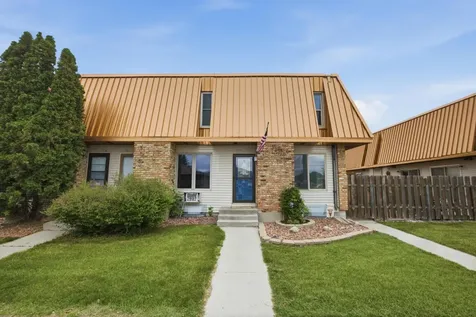342 12 1/2 Avenue E West Fargo ND 58078