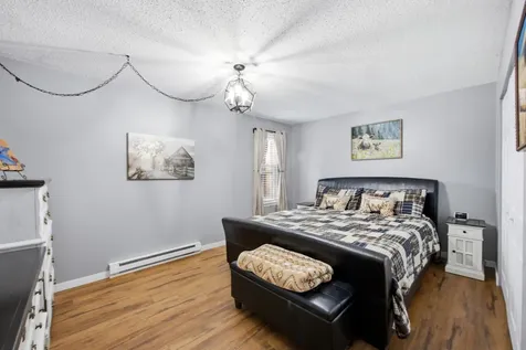342 12 1/2 Avenue E West Fargo ND 58078