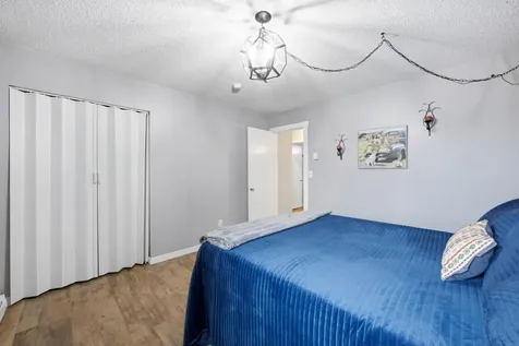 342 12 1/2 Avenue E West Fargo ND 58078