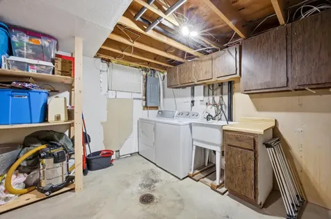 342 12 1/2 Avenue E West Fargo ND 58078