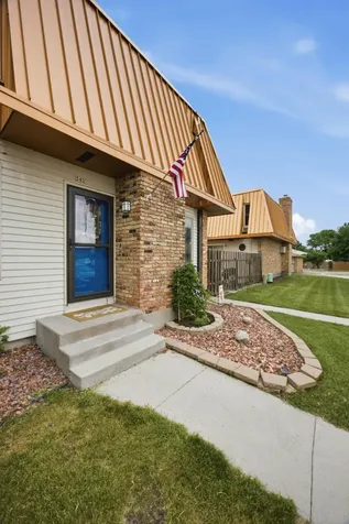 342 12 1/2 Avenue E West Fargo ND 58078