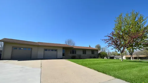 109 Brenda Lane Goodhue MN 55027
