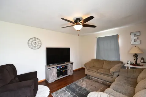 109 Brenda Lane Goodhue MN 55027