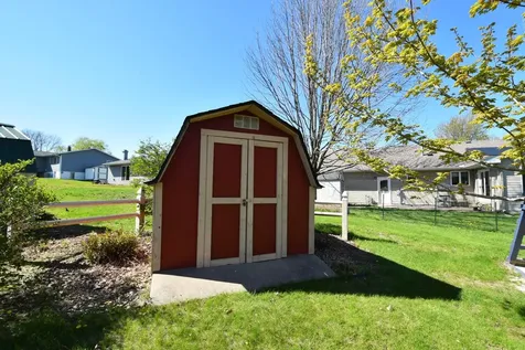109 Brenda Lane Goodhue MN 55027