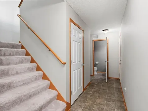 1557 Fox Hunt Way Victoria MN 55386