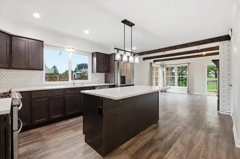 952 Logan Lane South Saint Paul MN 55075
