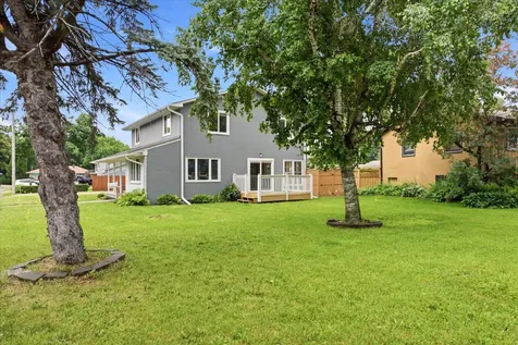 952 Logan Lane South Saint Paul MN 55075