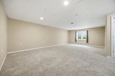 1026 Oak Street N Fargo ND 58102