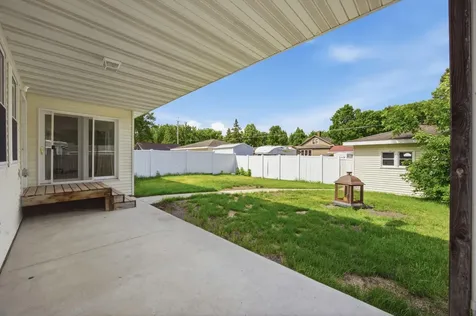 1026 Oak Street N Fargo ND 58102