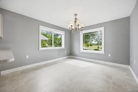 1026 Oak Street N Fargo ND 58102