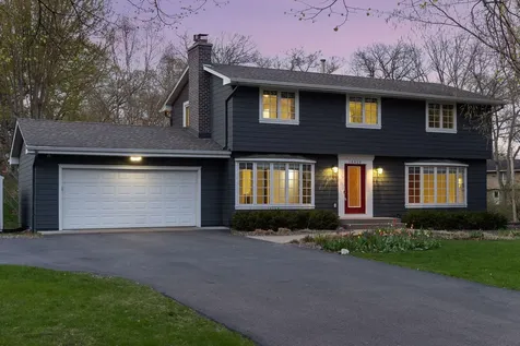 18420 29th Avenue N Plymouth MN 55447